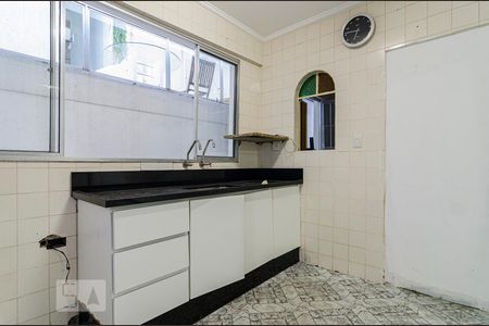 Casa à venda com 300m², 3 quartos e 2 vagas Casa à venda com 300m², 3 quartos e 2 vagasCozinha