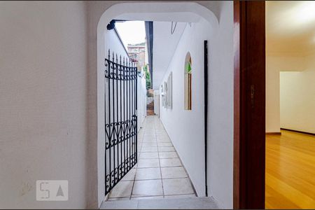 Casa à venda com 300m², 3 quartos e 2 vagas Casa à venda com 300m², 3 quartos e 2 vagasQuintal