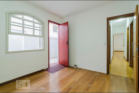 Casa à venda com 300m², 3 quartos e 2 vagas Casa à venda com 300m², 3 quartos e 2 vagasSuíte 2