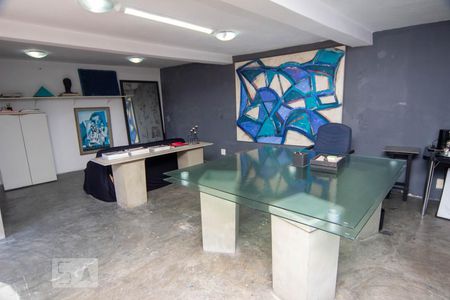 Casa à venda com 480m², 4 quartos e 4 vagasSalão 2 