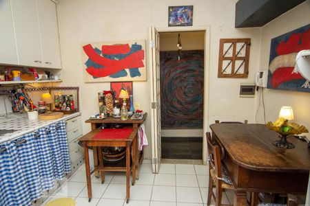 Casa à venda com 480m², 4 quartos e 4 vagasCozinha