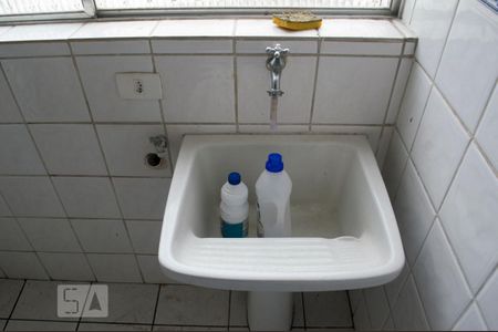 Apartamento à venda com 70m², 2 quartos e 1 vagaÁrea de Serviço