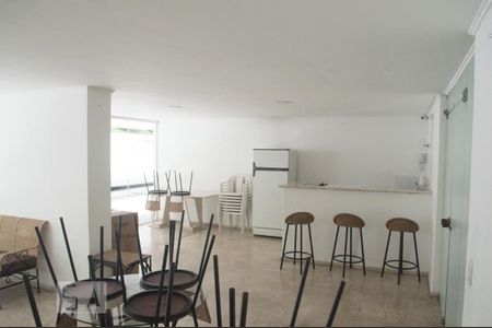 Apartamento à venda com 70m², 2 quartos e 1 vagaSalão de Festas