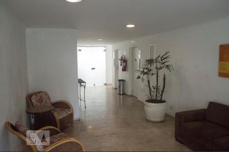 Apartamento à venda com 70m², 2 quartos e 1 vagaHall de Entrada