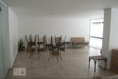 Apartamento à venda com 70m², 2 quartos e 1 vagaSalão de Festas