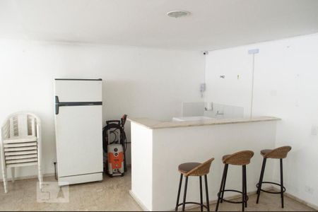 Apartamento à venda com 70m², 2 quartos e 1 vagaSalão de Festas