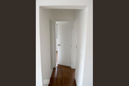 Apartamento à venda com 70m², 2 quartos e 1 vagaCorredor