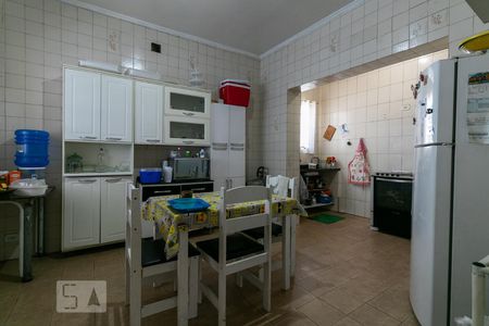 Casa à venda com 180m², 3 quartos e 4 vagasCozinha