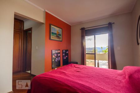 Apartamento à venda com 272m², 4 quartos e 5 vagas Apartamento à venda com 272m², 4 quartos e 5 vagasSuíte 3