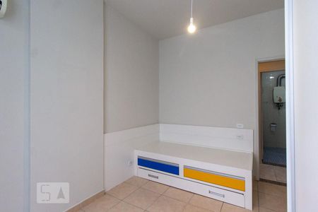 Quarto 1 de apartamento para alugar com 2 quartos, 70m² em Flamengo, Rio de Janeiro
