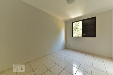 Quarto 1 de apartamento para alugar com 2 quartos, 60m² em Ferrazópolis, São Bernardo do Campo