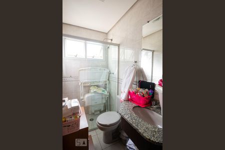 Apartamento para alugar com 237m², 4 quartos e 3 vagas Apartamento para alugar com 237m², 4 quartos e 3 vagasBanheiro 2
