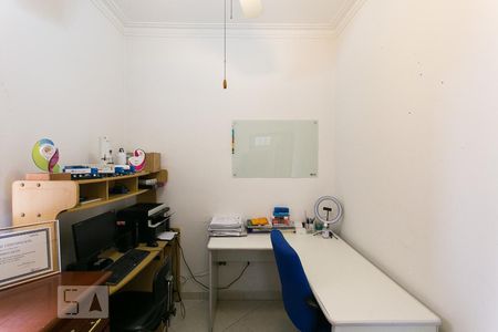 Casa à venda com 340m², 4 quartos e 6 vagasQuarto