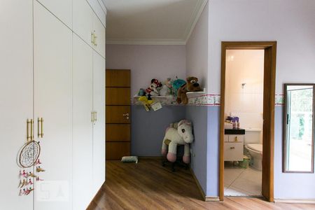 Casa à venda com 340m², 4 quartos e 6 vagasSuíte 3