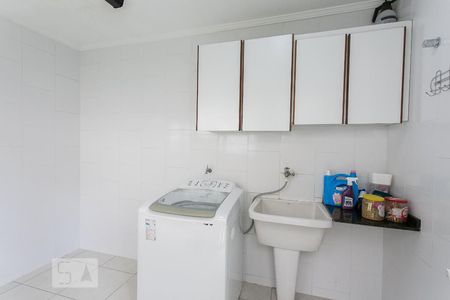 Casa à venda com 340m², 4 quartos e 6 vagasÁrea de Serviço