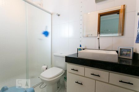 Casa à venda com 340m², 4 quartos e 6 vagasBanheiro da Suíte 2