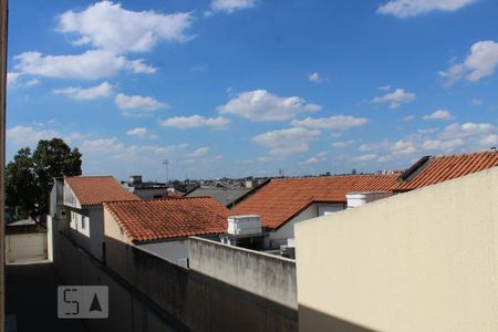 Casa de condomínio à venda com 130m², 3 quartos e 1 vagaVista