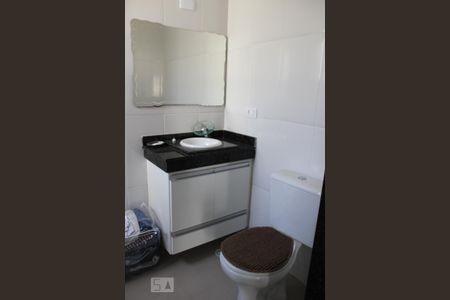 Casa de condomínio à venda com 130m², 3 quartos e 1 vagaBanheiro da Suíte 3