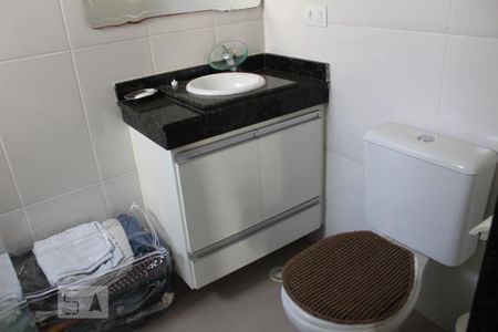 Casa de condomínio à venda com 130m², 3 quartos e 1 vagaBanheiro da Suíte 3