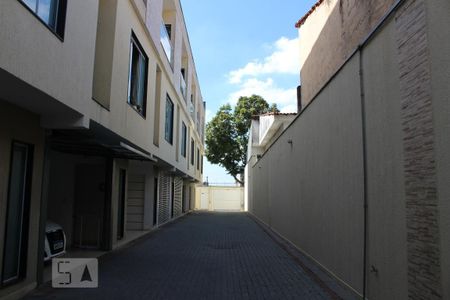 Casa de condomínio à venda com 130m², 3 quartos e 1 vagaFachada