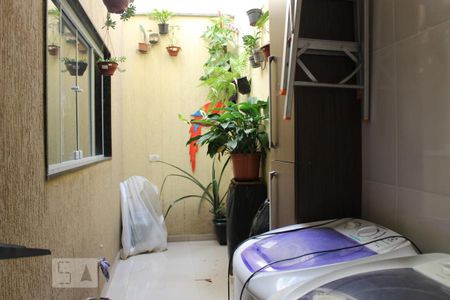 Casa de condomínio à venda com 130m², 3 quartos e 1 vagaÁrea de Serviço