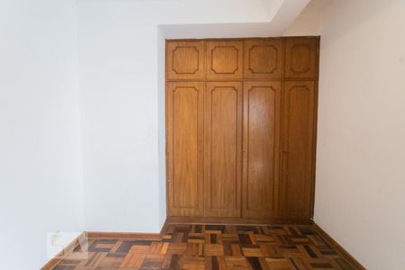 Casa à venda com 750m², 4 quartos e 10 vagasQuarto de Serviço 2