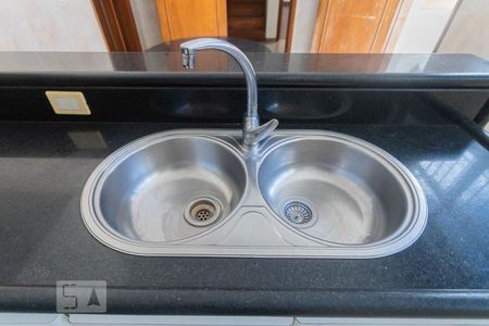 Casa à venda com 750m², 4 quartos e 10 vagasCozinha