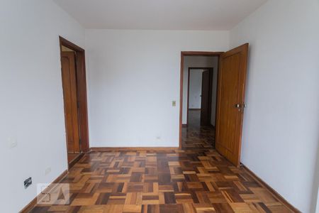 Casa à venda com 750m², 4 quartos e 10 vagasQuarto 2 - Suíte