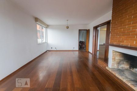 Casa à venda com 750m², 4 quartos e 10 vagasSala de Estar