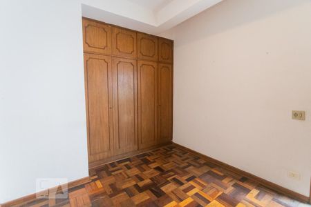 Casa à venda com 750m², 4 quartos e 10 vagasQuarto de Serviço 2