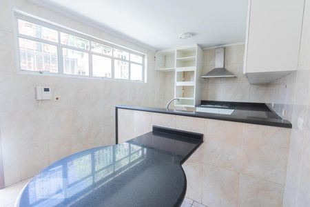 Casa à venda com 750m², 4 quartos e 10 vagasCozinha