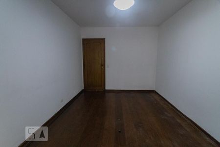 Casa à venda com 750m², 4 quartos e 10 vagasEscritório