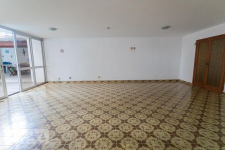 Casa à venda com 750m², 4 quartos e 10 vagasSalão de Festas