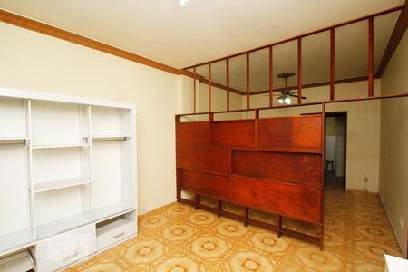 Quarto de kitnet/studio para alugar com 1 quarto, 37m² em Centro, Rio de Janeiro