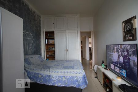 Apartamento à venda com 160m², 4 quartos e 2 vagasQuarto 4