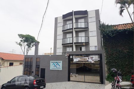 Apartamento à venda com 40m², 2 quartos e 1 vaga Apartamento à venda com 40m², 2 quartos e 1 vagaFachada