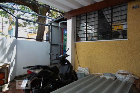 Casa à venda com 96m², 3 quartos e 1 vaga Casa à venda com 96m², 3 quartos e 1 vagaGaragem