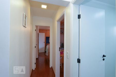 Apartamento à venda com 97m², 3 quartos e 2 vagasCorredor