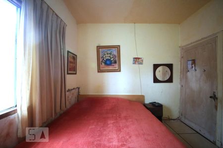 Casa à venda com 358m², 3 quartos e 4 vagasQuarto 1