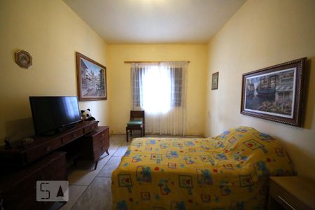 Casa à venda com 358m², 3 quartos e 4 vagasQuarto  2