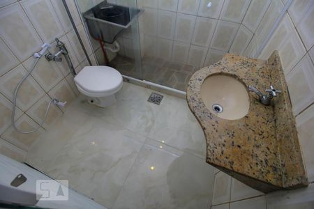 Studio à venda com 32m², 1 quarto e sem vaga Studio à venda com 32m², 1 quarto e sem vagaBanheiro