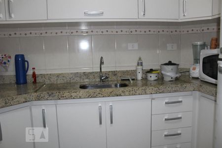 Casa à venda com 100m², 2 quartos e 2 vagasCozinha