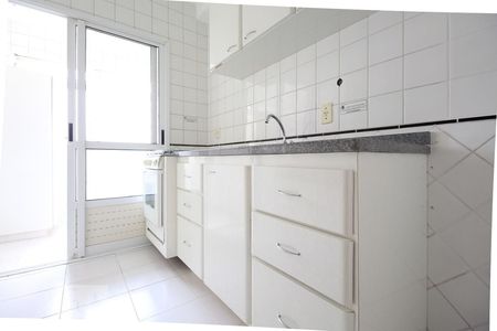 Apartamento à venda com 55m², 2 quartos e 1 vaga Apartamento à venda com 55m², 2 quartos e 1 vagaCozinha