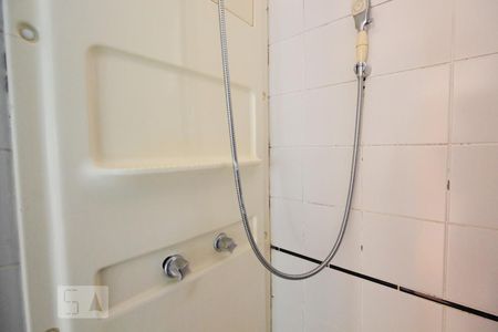 Apartamento à venda com 55m², 2 quartos e 1 vaga Apartamento à venda com 55m², 2 quartos e 1 vagaBanheiro