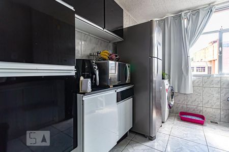Apartamento à venda com 56m², 2 quartos e 1 vaga Apartamento à venda com 56m², 2 quartos e 1 vagaCozinha e Área de Serviço
