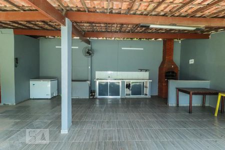 Apartamento à venda com 56m², 2 quartos e 1 vaga Apartamento à venda com 56m², 2 quartos e 1 vagaÁrea comum - Churrasqueira