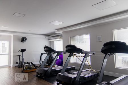 Apartamento à venda com 82m², 3 quartos e 2 vagas Apartamento à venda com 82m², 3 quartos e 2 vagasAcademia