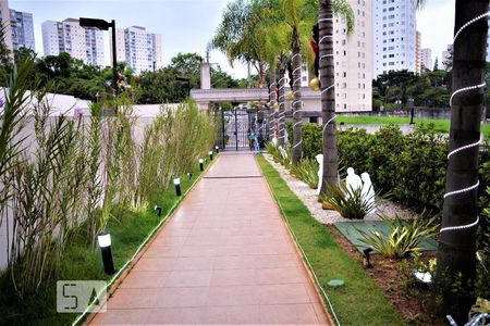 Apartamento à venda com 121m², 3 quartos e 1 vaga Apartamento à venda com 121m², 3 quartos e 1 vagaEntrada