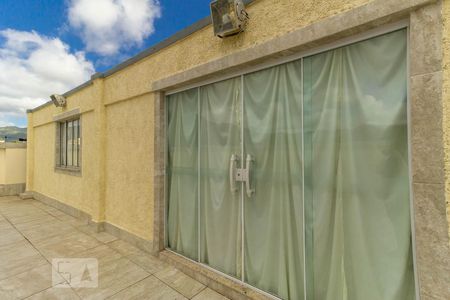 Apartamento à venda com 60m², 2 quartos e 1 vaga Apartamento à venda com 60m², 2 quartos e 1 vagaÁrea comum - Salão de festas