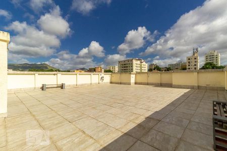 Apartamento à venda com 60m², 2 quartos e 1 vaga Apartamento à venda com 60m², 2 quartos e 1 vagaÁrea comum